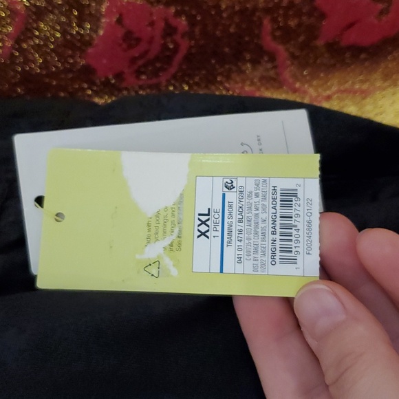 Men shorts - Picture 4 of 11